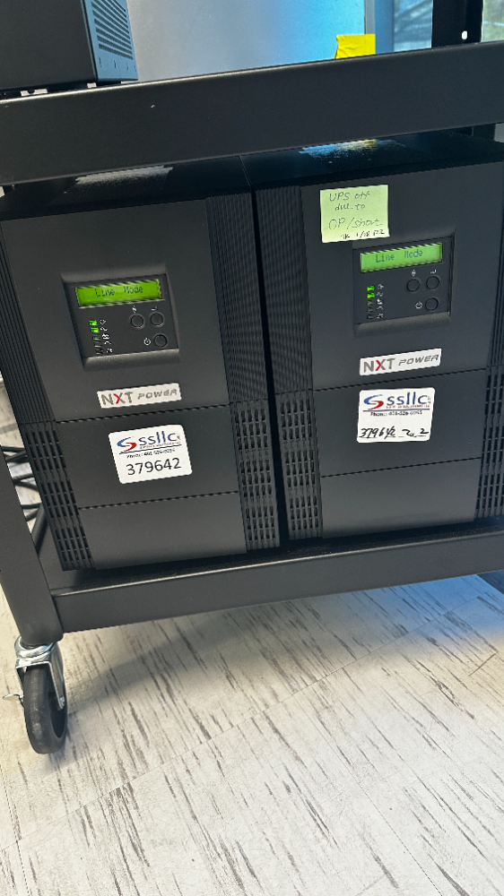 Image of LOT of 2 NXT Power Integrity Max RT UPS